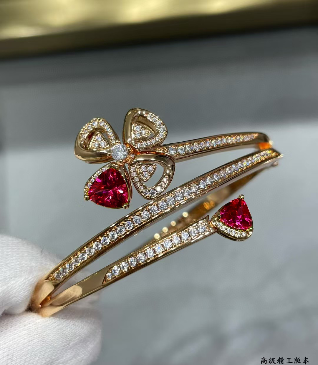 Analysis of a Melody: 800-V-Gl-Gl-Gl-Gl-Gl-Gl-Gl-Gl-Gl-Gl-Gl-Gl-Gl-Gl-Gl-G