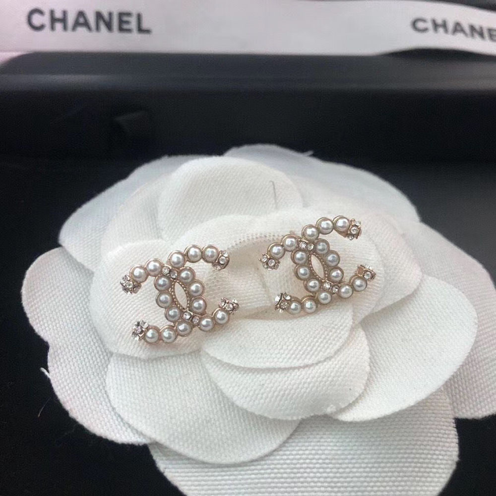 Chanel ZP打版 小香 CHANEL 双C晶钻米粒间隔珍珠耳钉耳环