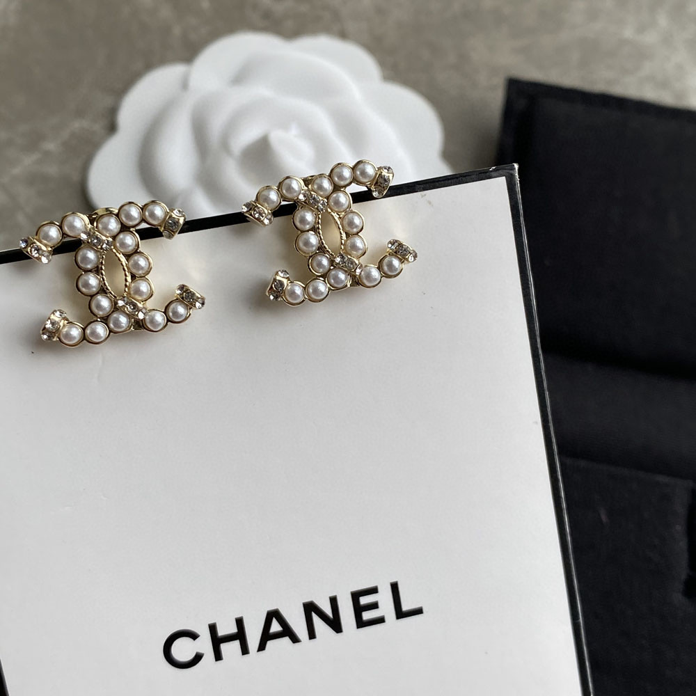 Chanel ZP打版 小香 CHANEL 双C晶钻米粒间隔珍珠耳钉耳环