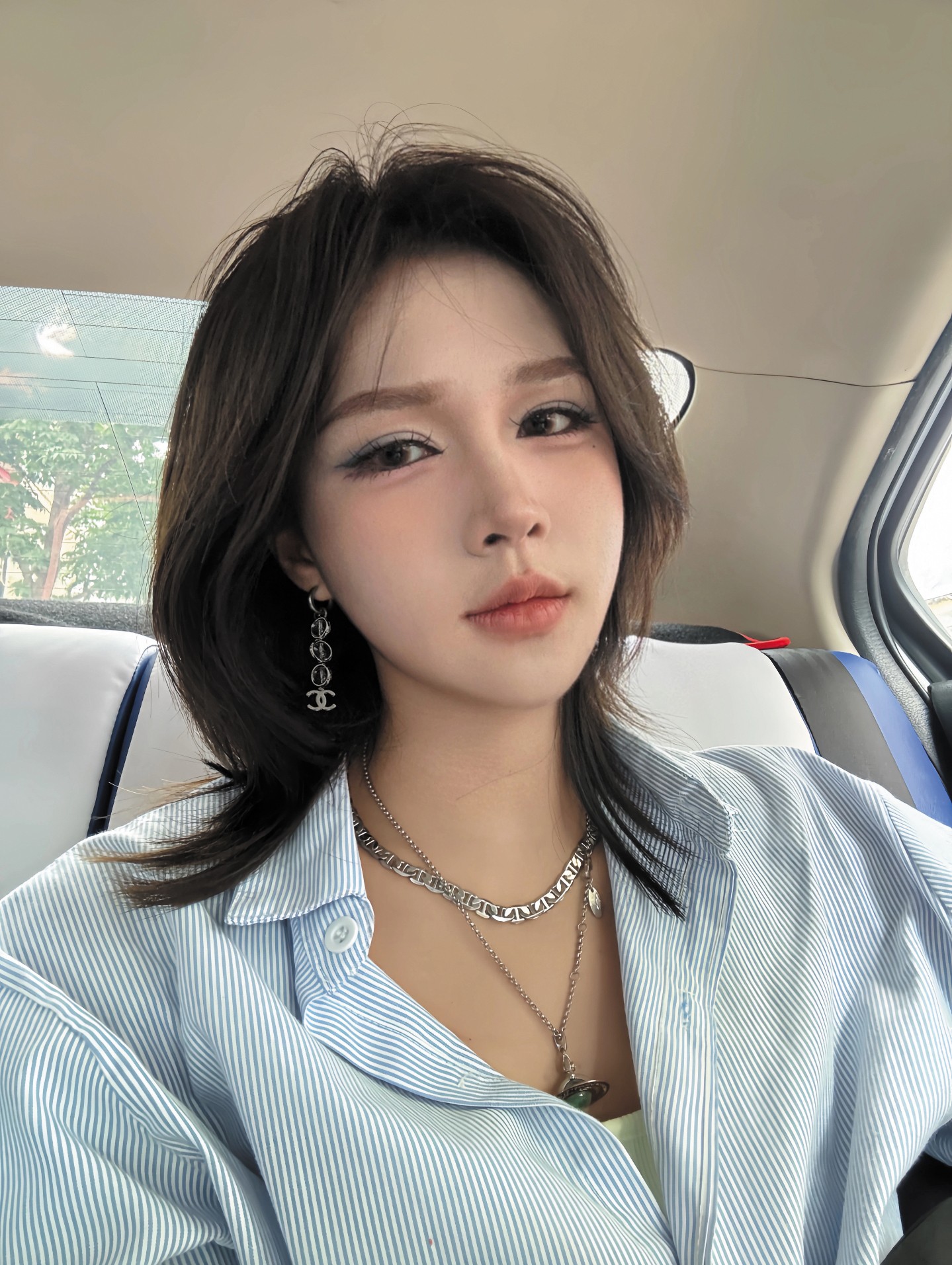 Chanel Ch@nel 香 立体圆环水晶糖珍珠字母流苏耳钉