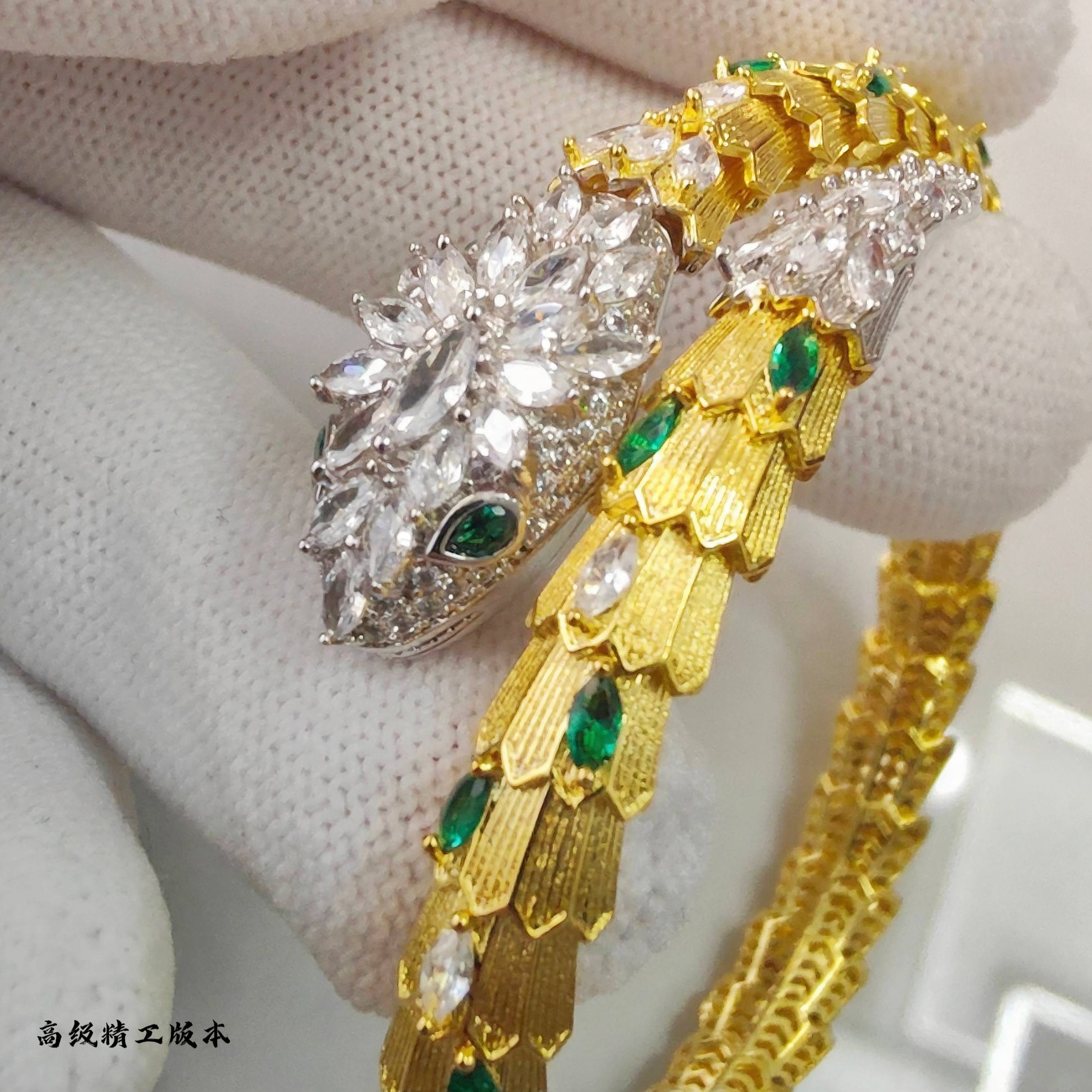 Bvlgari V精高版 宝格丽大号绿眼睛公主蛇手镯 高级精品 奢侈品蛇升级版 BVLGARI 火爆