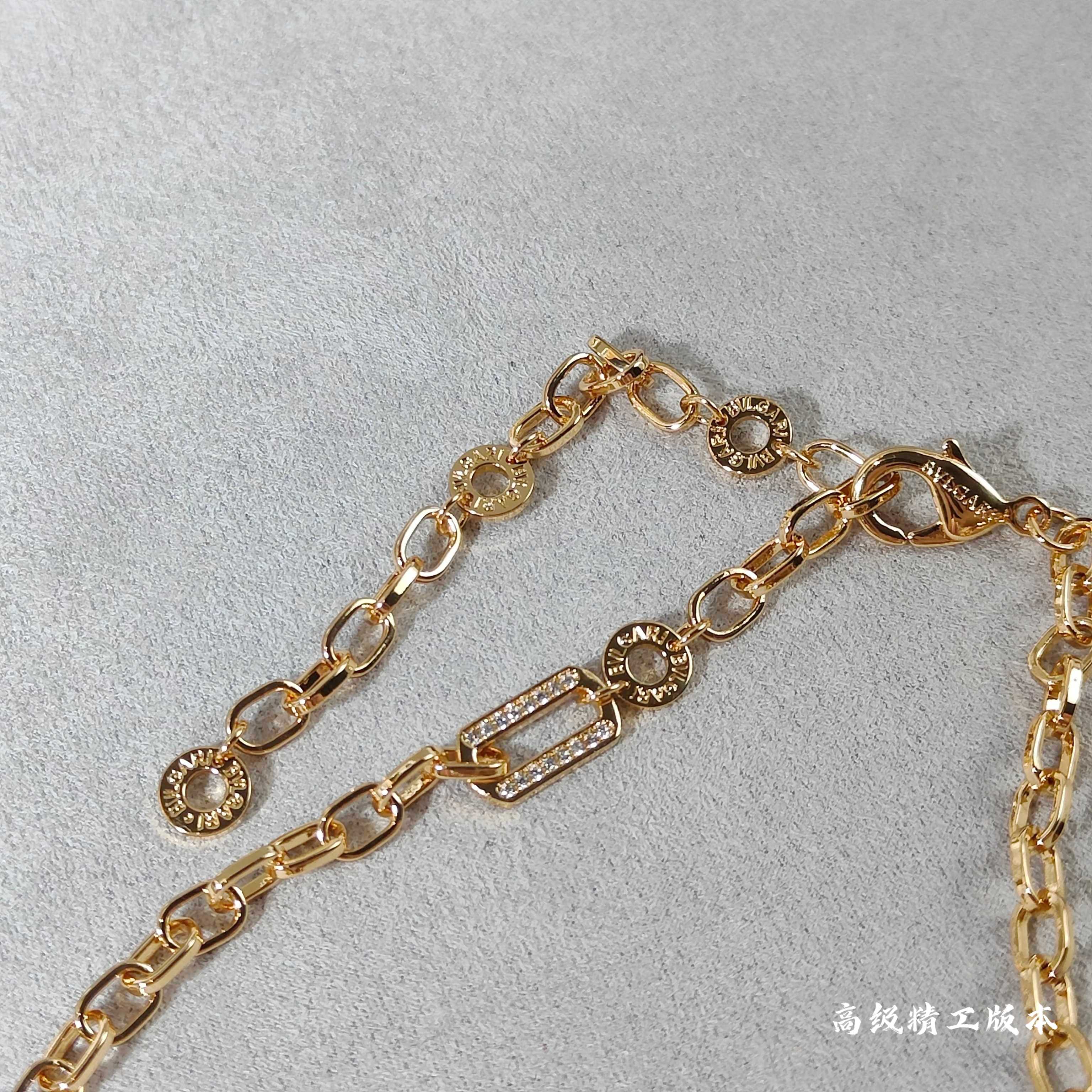 Bvlgari V金精工版 大号回型项链 每节扣子都由人工扣链