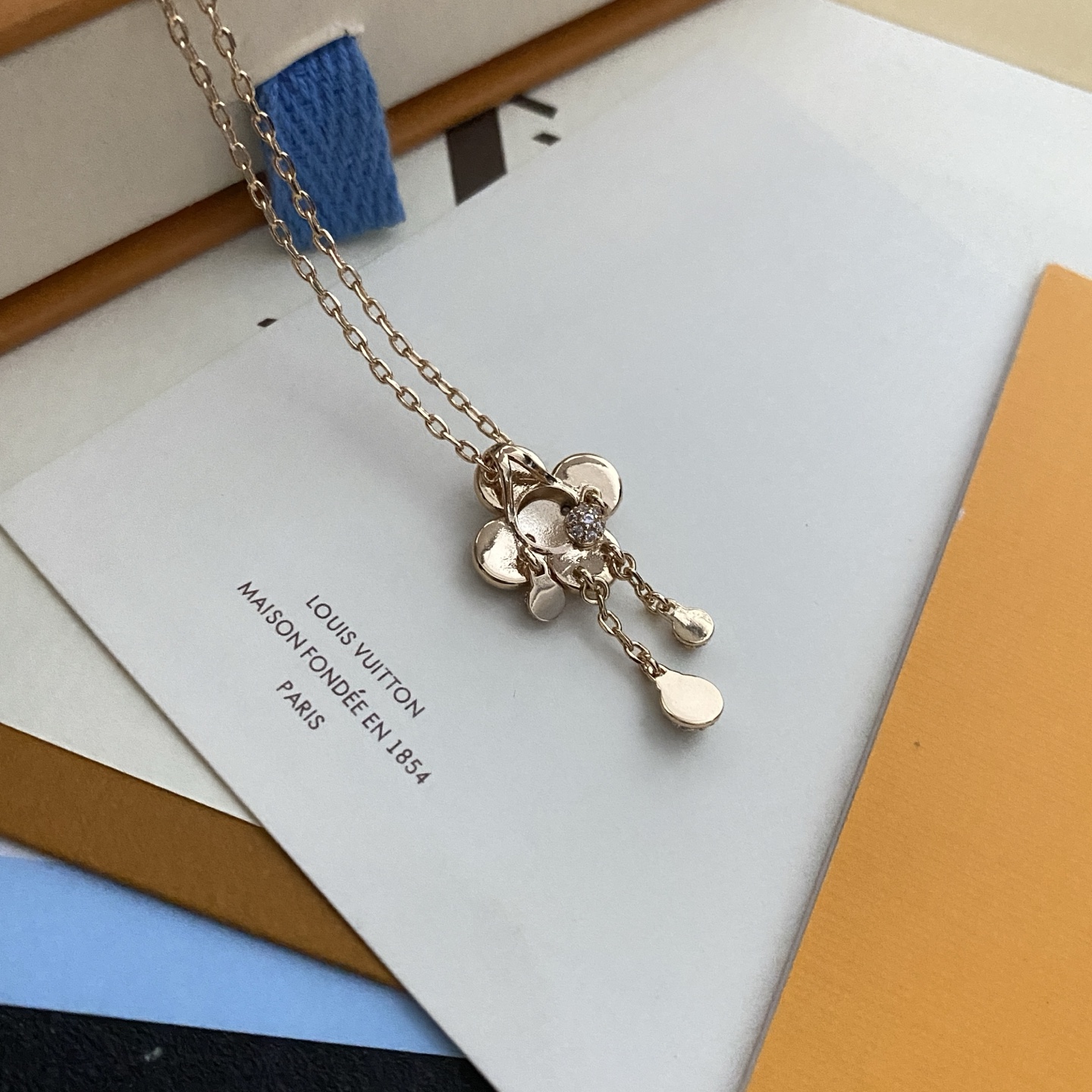 Louis Vuitton Haute Joaillerie Fine Jewelry Earrings Necklace Ring Ref 5