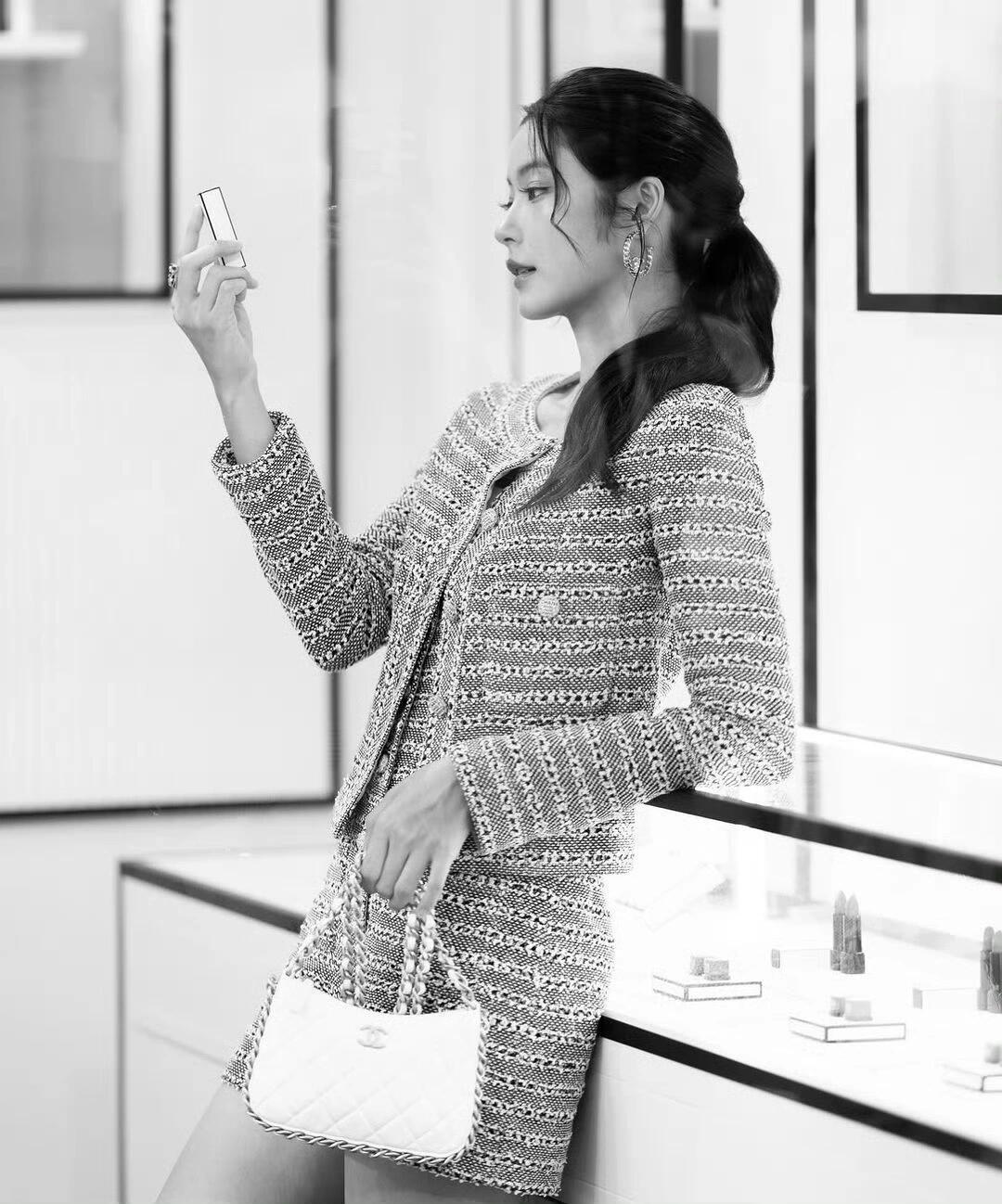 Chanel ‼ 每个都美在我心尖儿上 链条双c字母耳圈春夏最新款