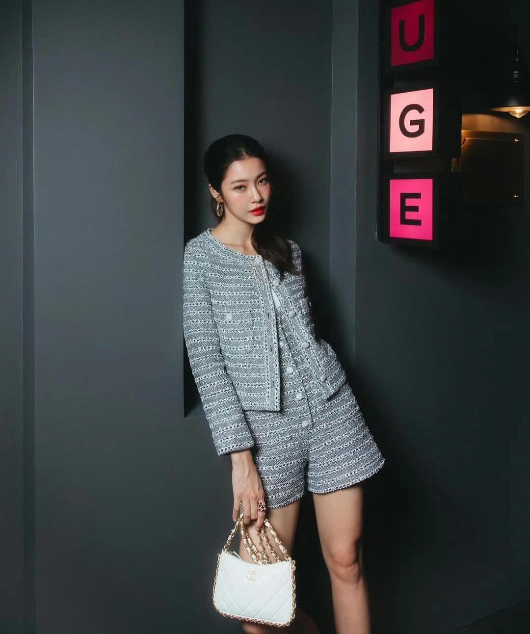 Chanel ‼ 每个都美在我心尖儿上 链条双c字母耳圈春夏最新款