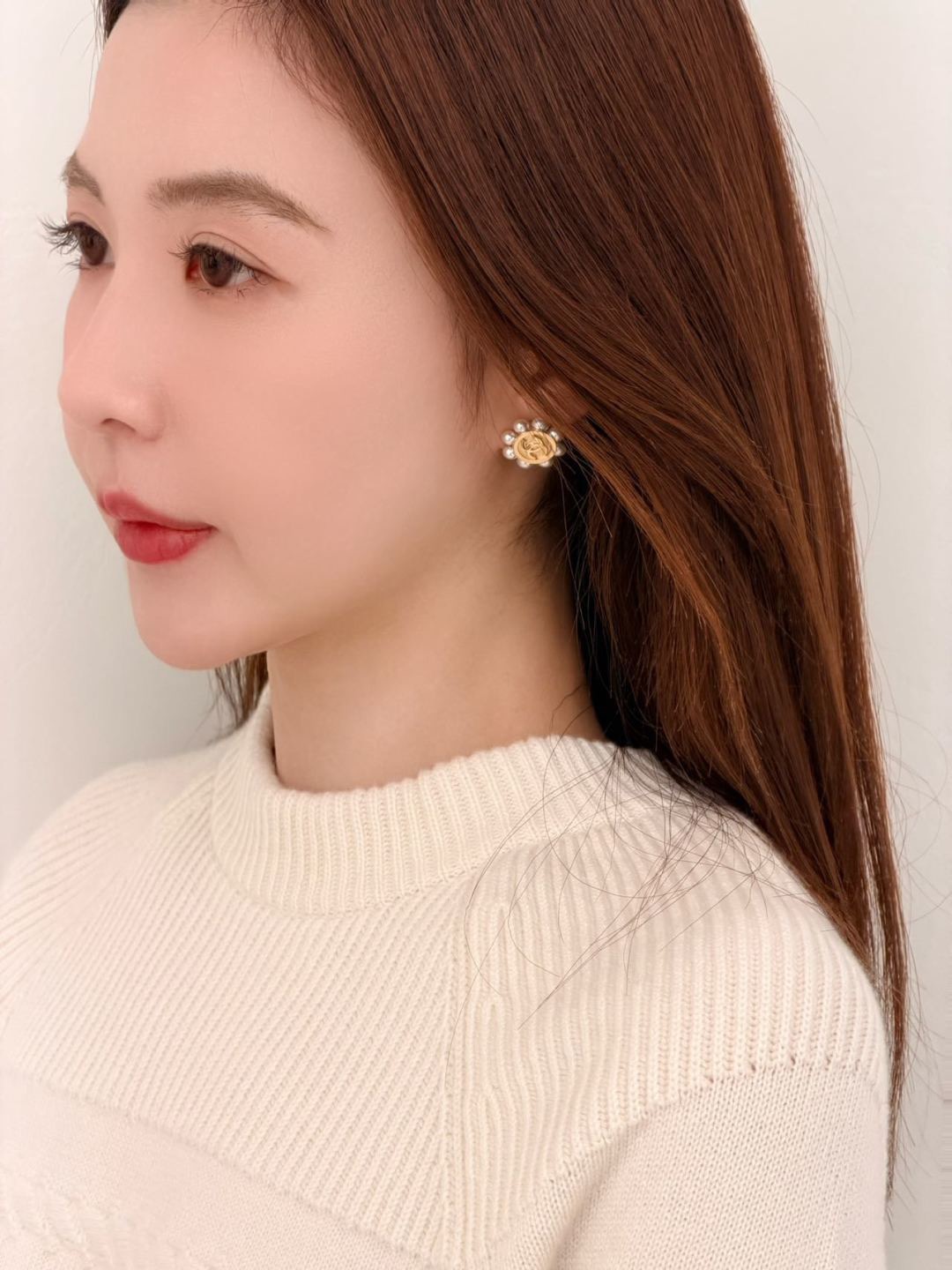 Chanel CH@NEL杠铃珠太阳花双C耳钉26P春夏最新款系列 vintage系列 越看越
