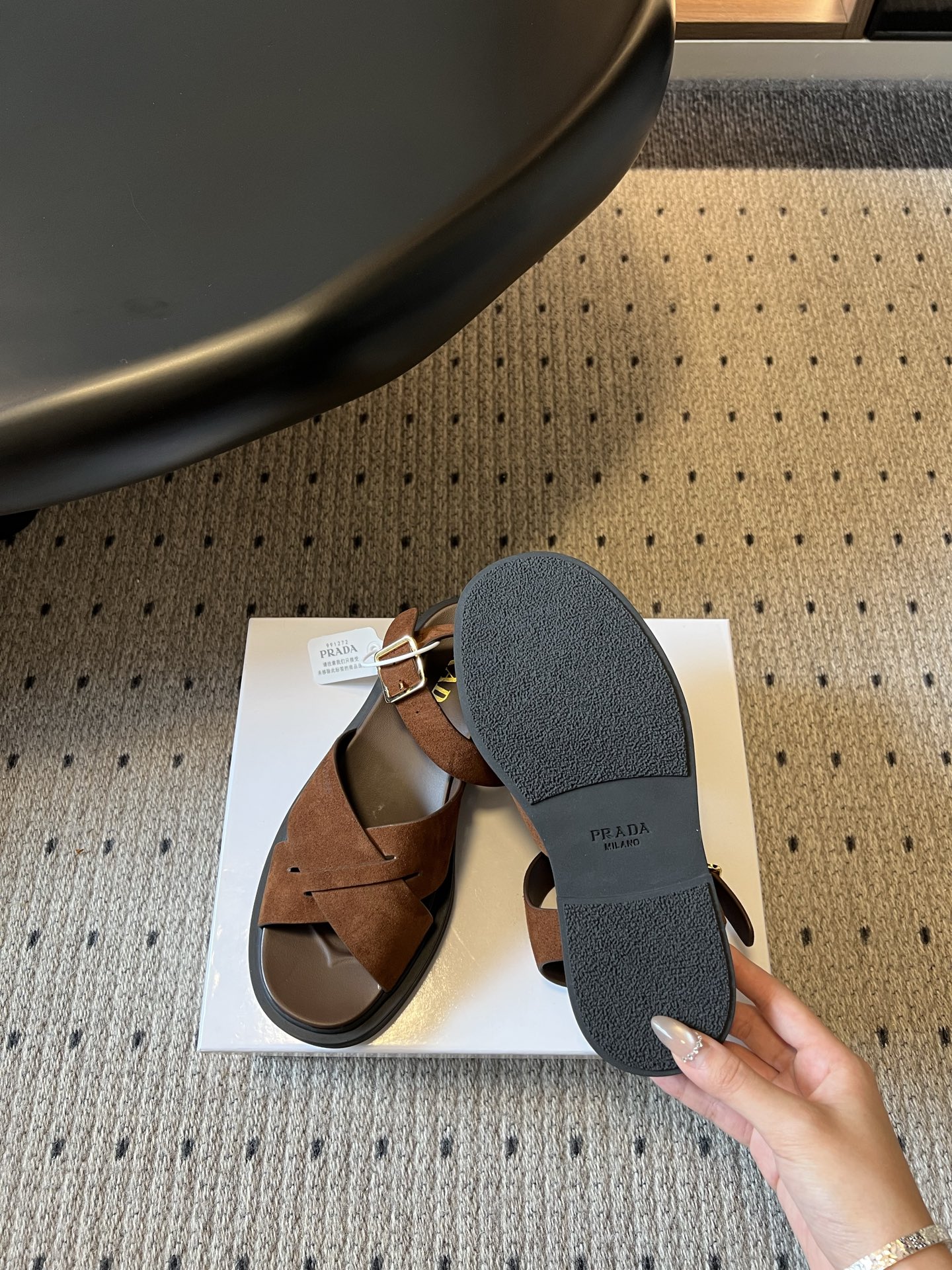 Prada Prad* 26ss 春夏新款交叉带凉鞋