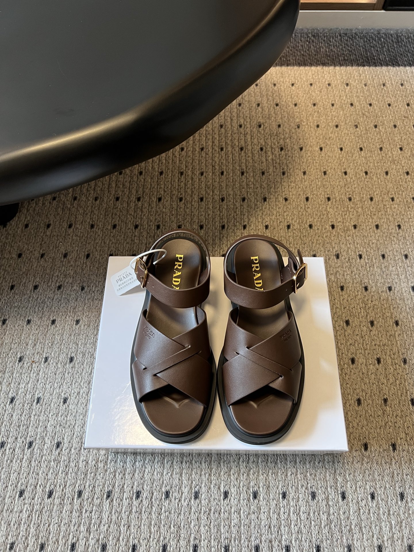 Prada Prad* 26ss 春夏新款交叉带凉鞋