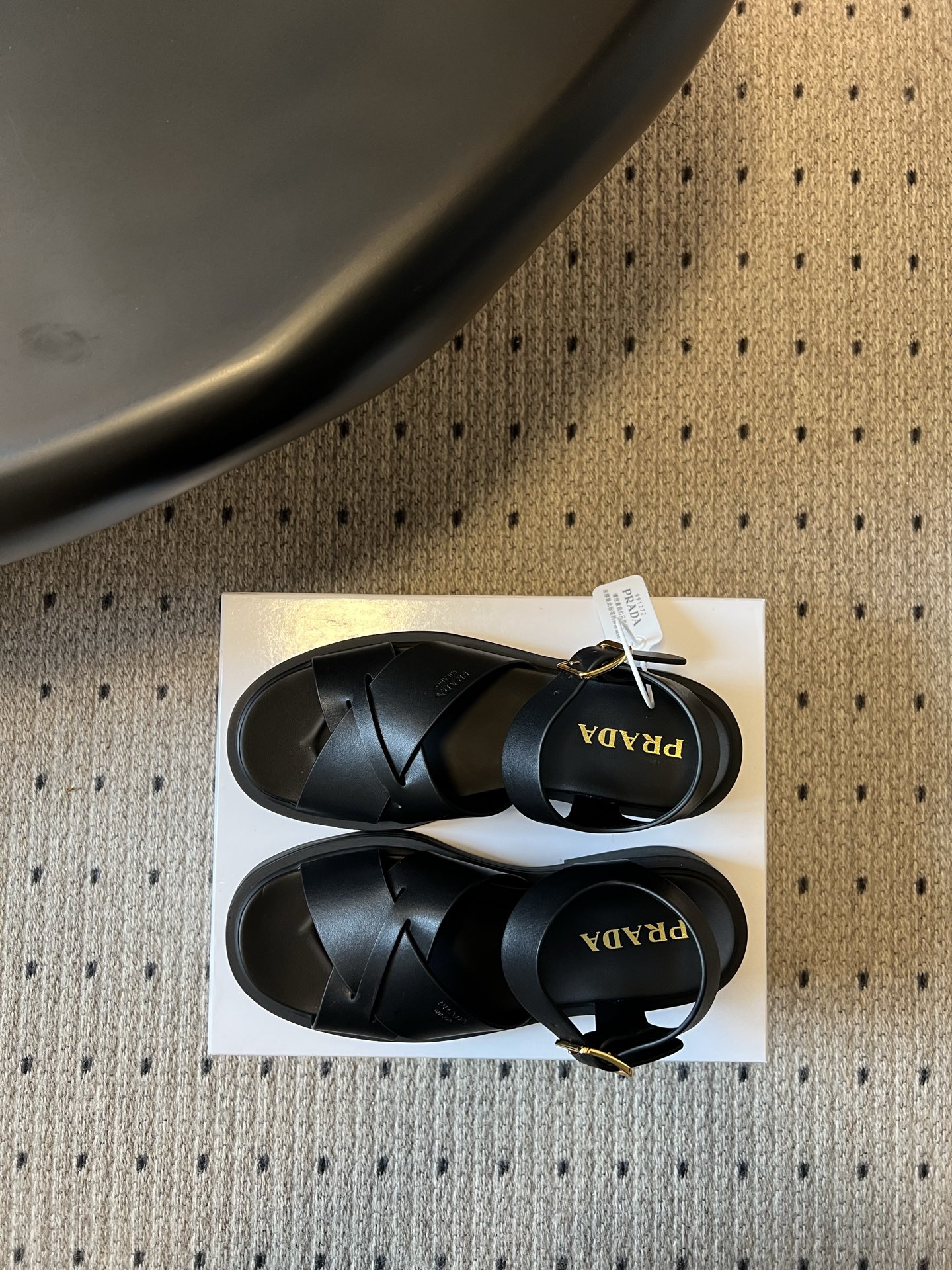 Prada Prad* 26ss 春夏新款交叉带凉鞋