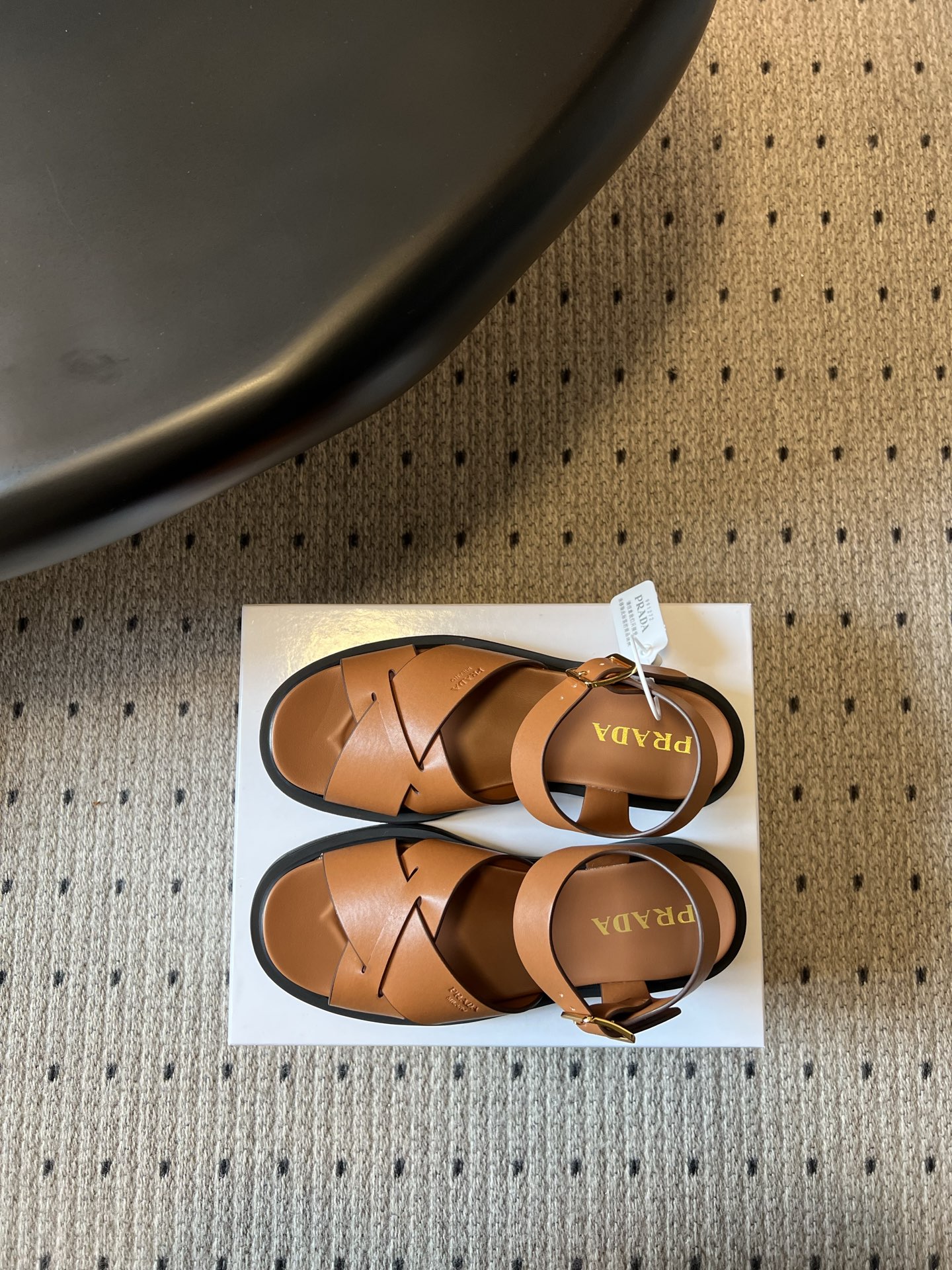 Prada Prad* 26ss 春夏新款交叉带凉鞋