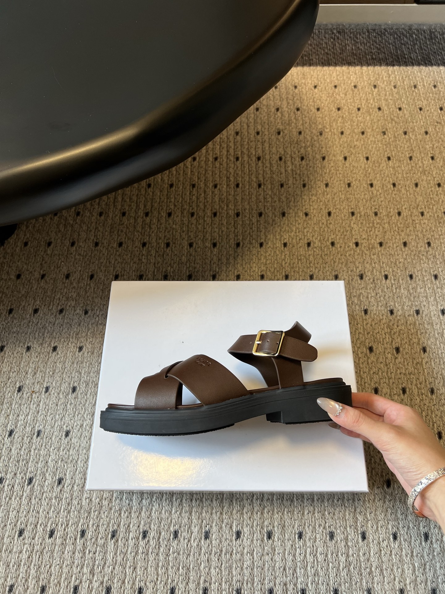 Prada Prad* 26ss 春夏新款交叉带凉鞋