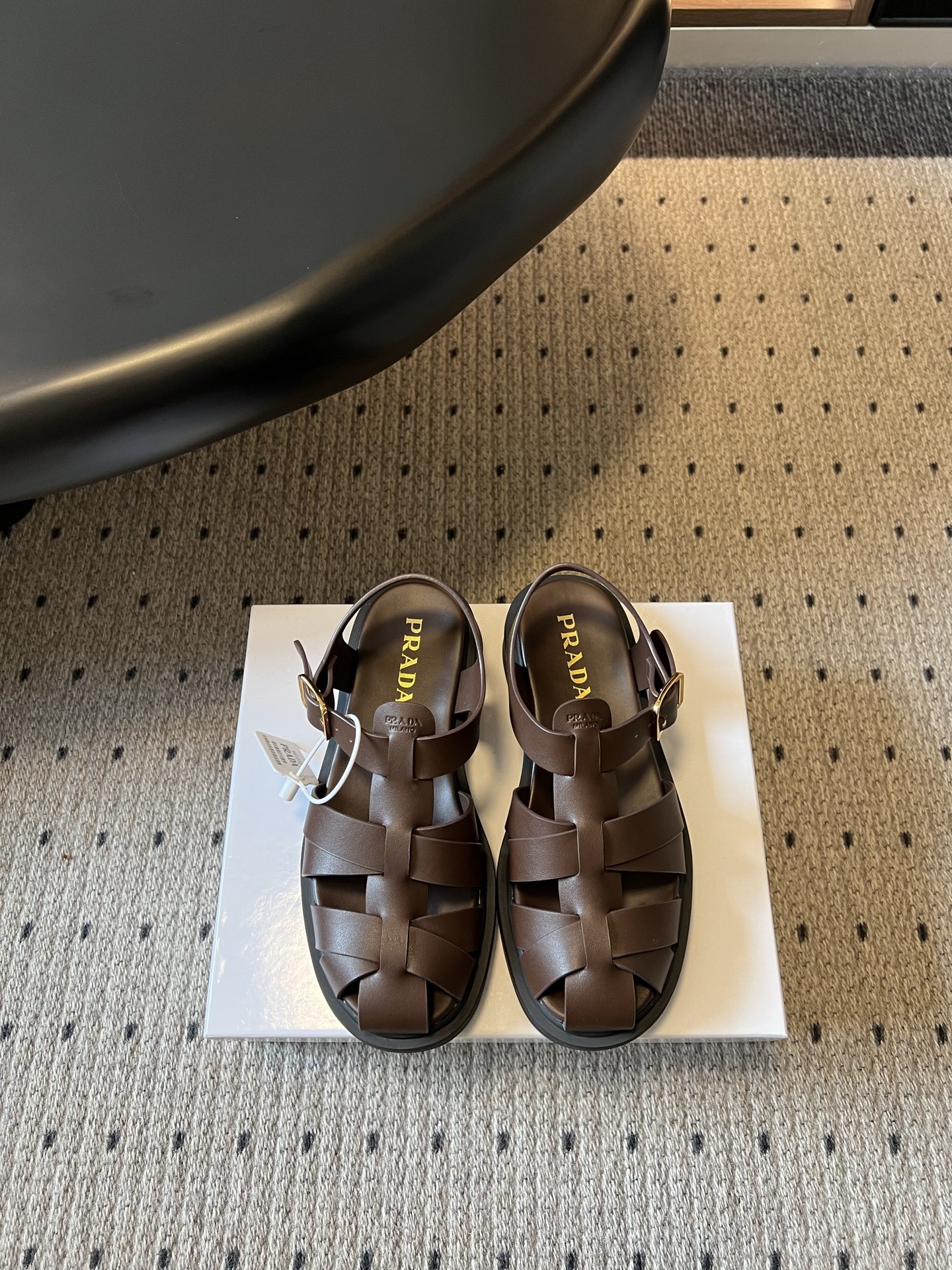 Prada Prad* 26ss 春夏新款编织镂空罗马凉鞋