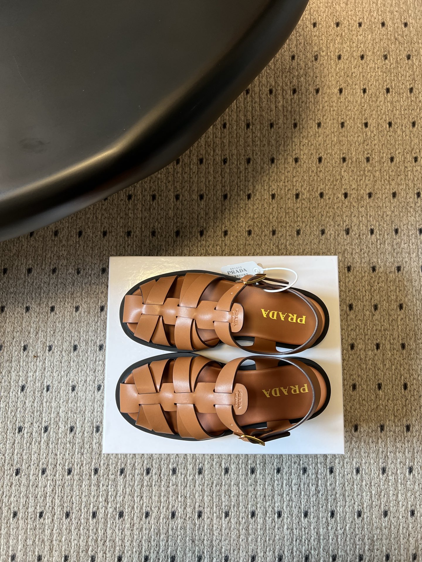 Prada Prad* 26ss 春夏新款编织镂空罗马凉鞋