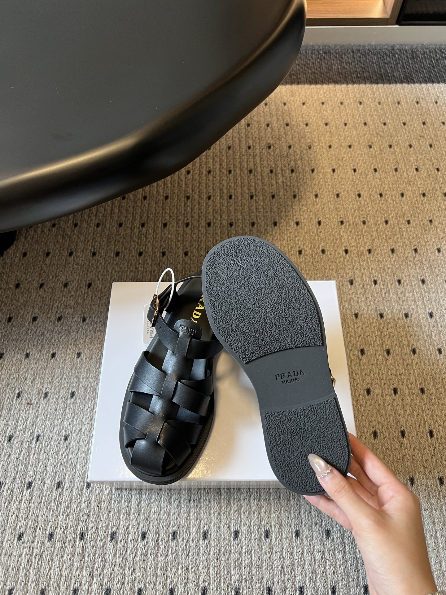 Prada Prad* 26ss 春夏新款编织镂空罗马凉鞋