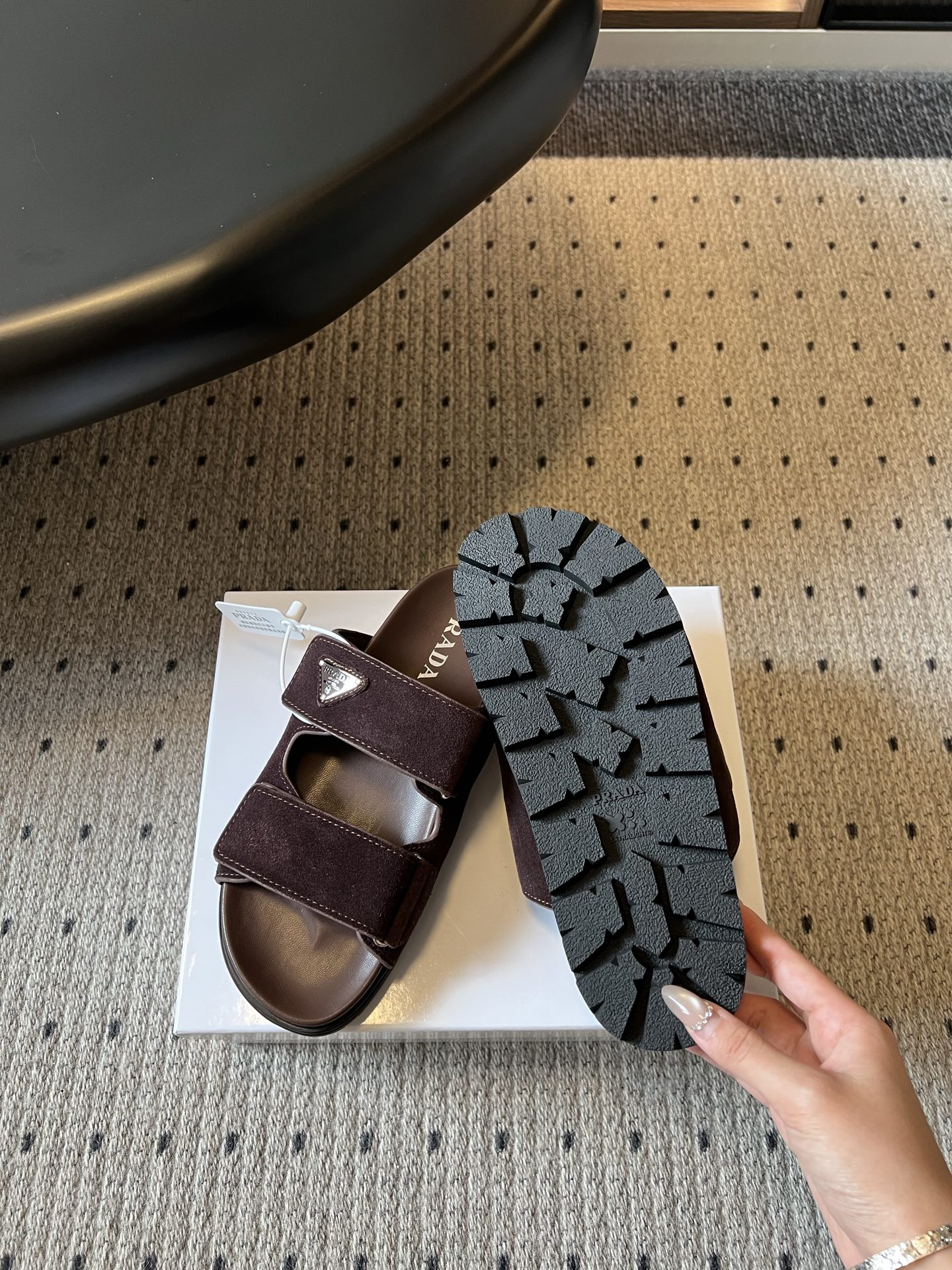 Prada Prad* 26ss 春夏新款双带魔术贴凉拖