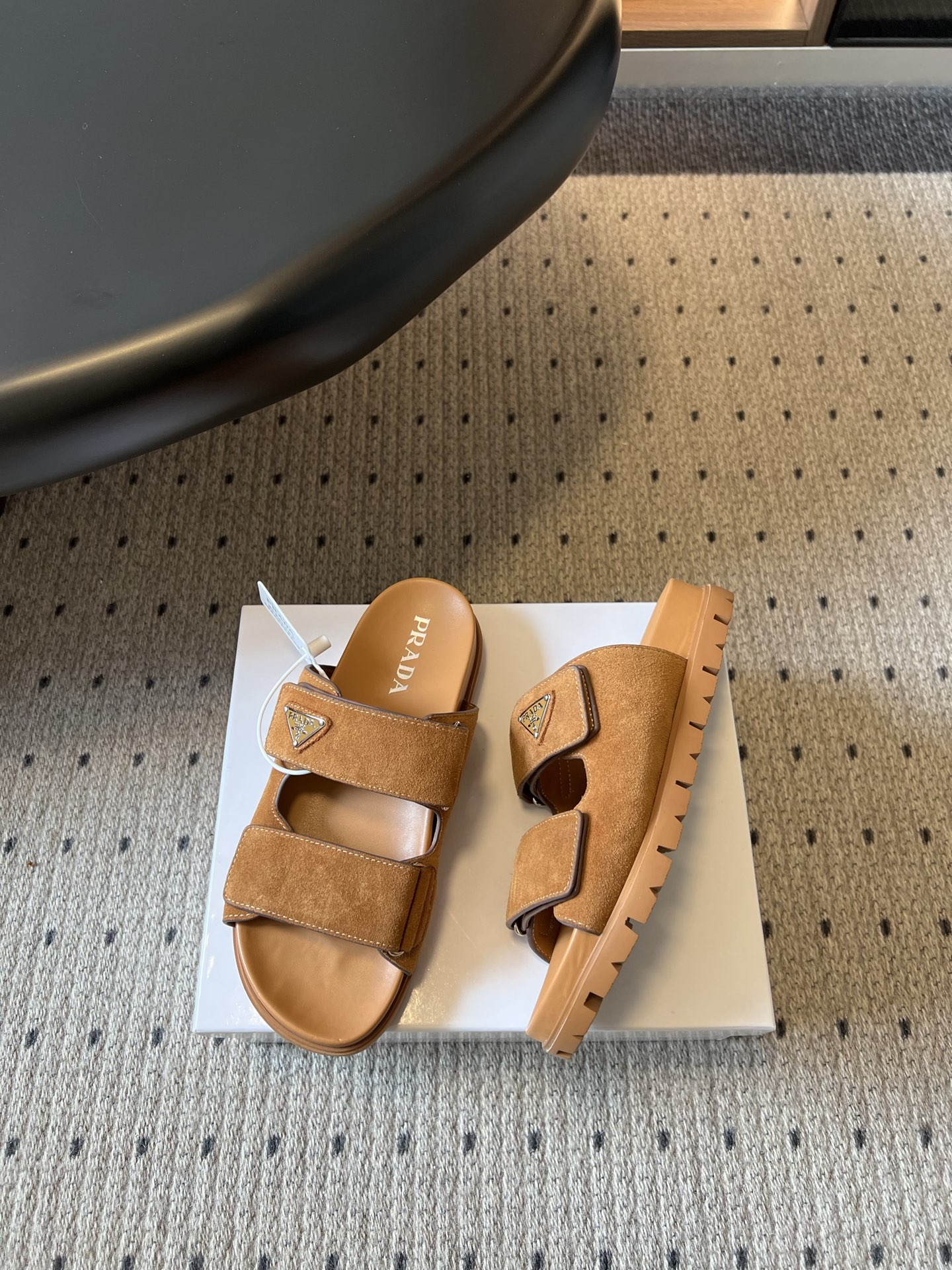 Prada Prad* 26ss 春夏新款双带魔术贴凉拖