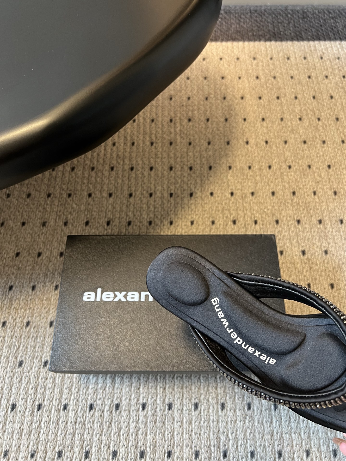 Alexander Wang Alexander Wan*26ss夏季新款水钻方头夹趾人字拖