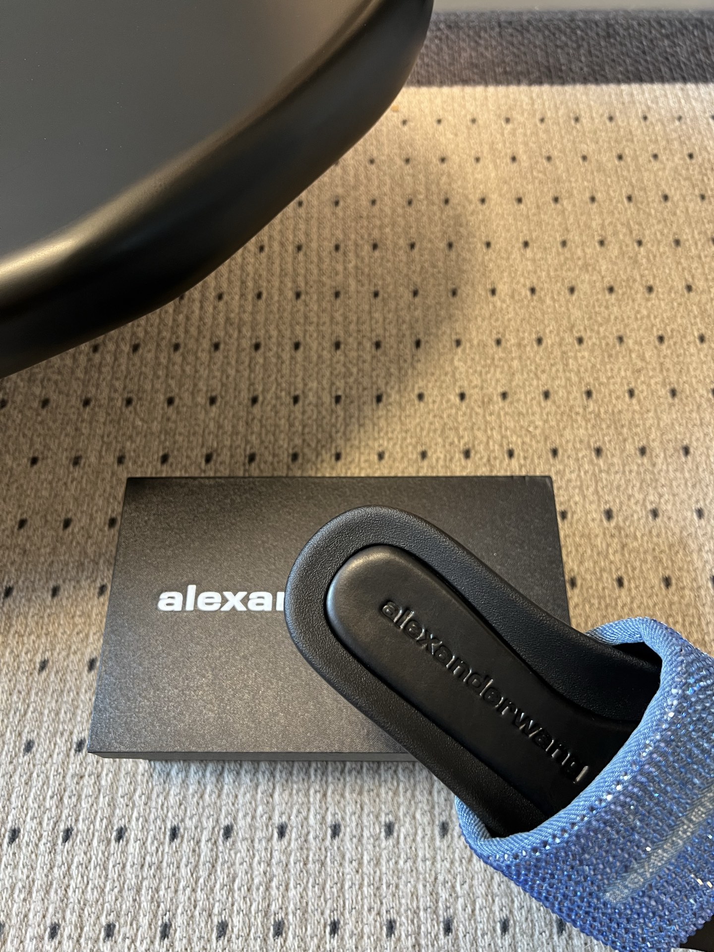 Alexander Wang Alexander Wan*26ss夏季新款水钻方头平底一字拖