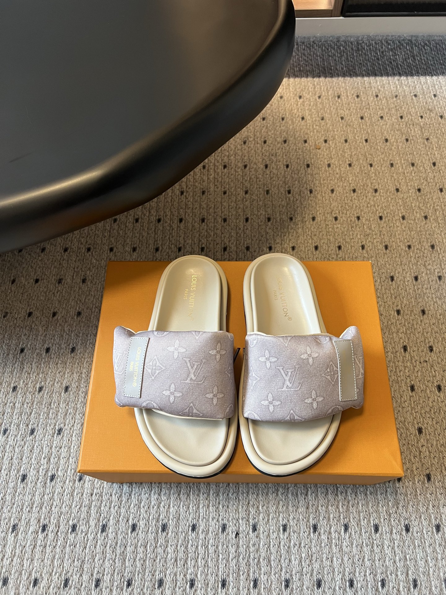 루이비통 신발 95156 Louis Vuitton Shoes