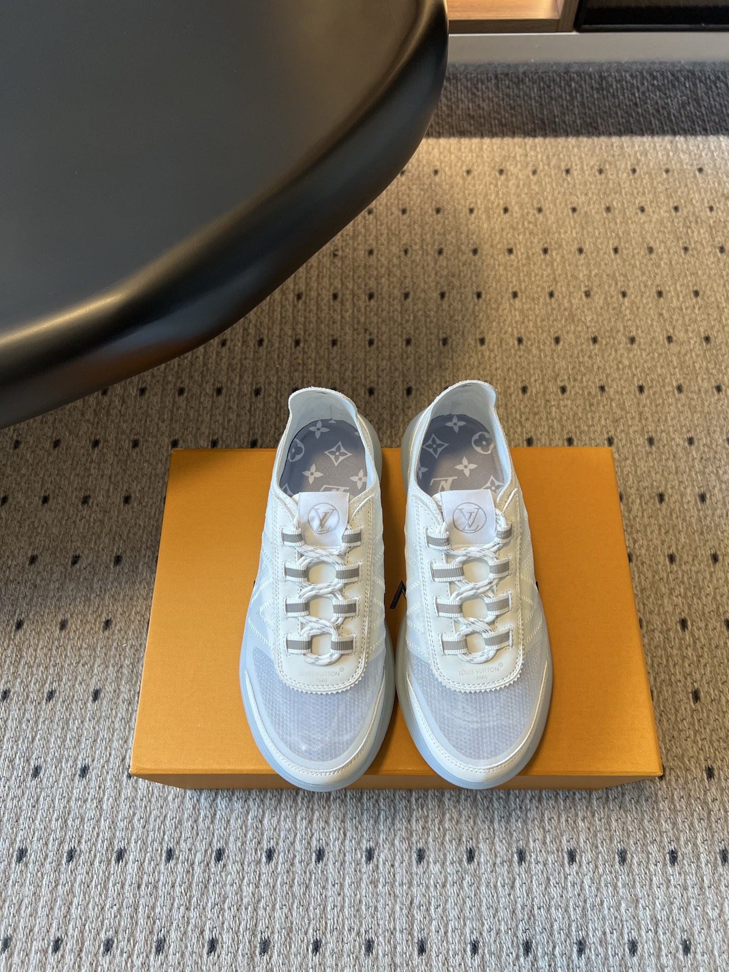 루이비통 신발 99582 Louis Vuitton Shoes