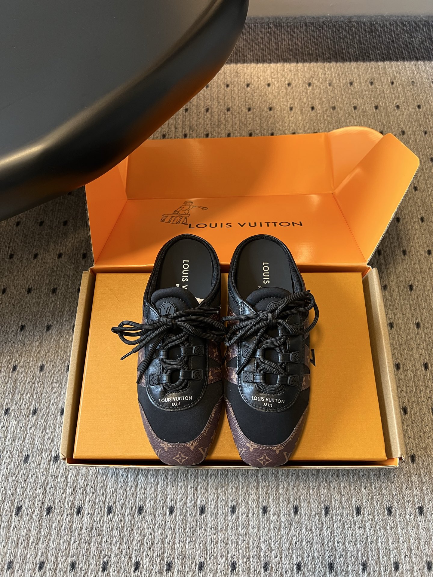 루이비통 신발 99573 Louis Vuitton Shoes