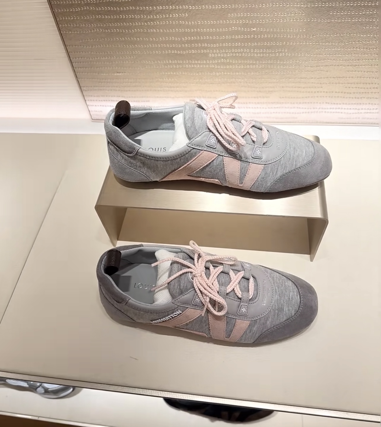NO:818514,Sharing on feet, casual shoes/sports shoes, sneakers19860909上脚分享,休闲鞋/运动鞋,sneakers,Women's Shoes