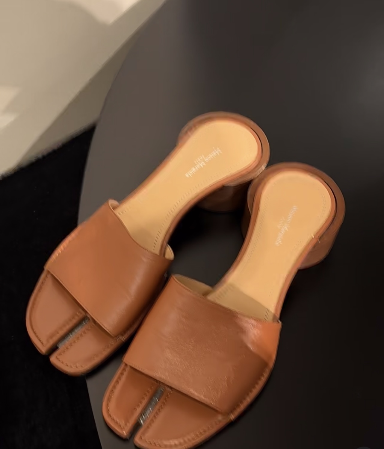 NO:819274,Maison Margiela｜Tabi split-toe sandals, slippers, slippers19860909Maison Margiela｜Tabi分趾凉拖,拖鞋,slippers,Women's Shoes