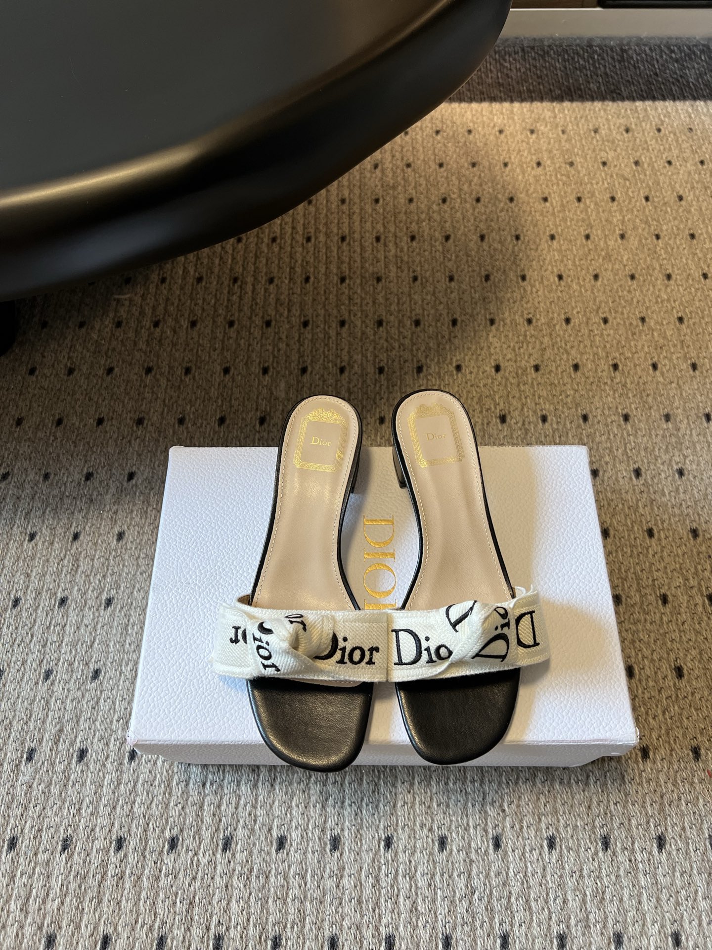 디올 신발 99399 Dior Shoes