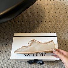 COTEM* 26ss春夏新款网纱水晶玛丽珍鞋这款网纱玛丽珍平底鞋,以品牌标志性的柔美元素为核心,将网纱 COTEM* 26ss春夏新款网纱水晶玛丽珍鞋这款网纱玛丽珍平底鞋,以品牌标志性的柔美元素为核心,将网纱