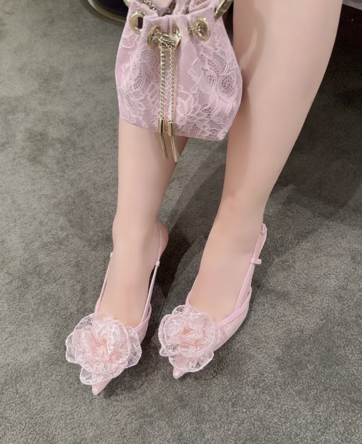 NO:888016,Upper feet pictures, high heels and slippers, high heels, slippers19860909上脚图,高跟鞋拖鞋,high heels,slippers,Women's Shoes