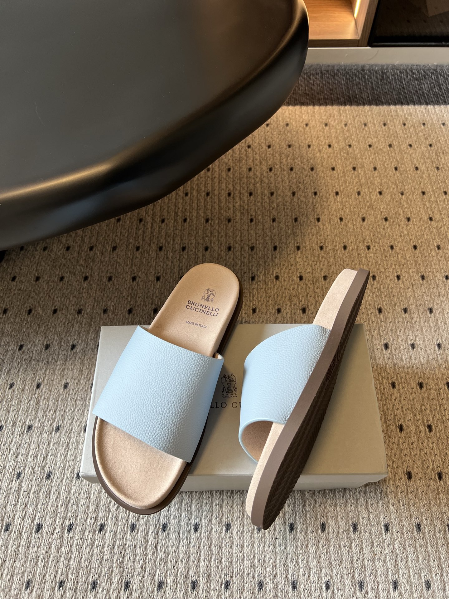 브루넬로쿠치넬리 리치 패턴 누벅 가죽 슬링샌들 104766 이미지 4