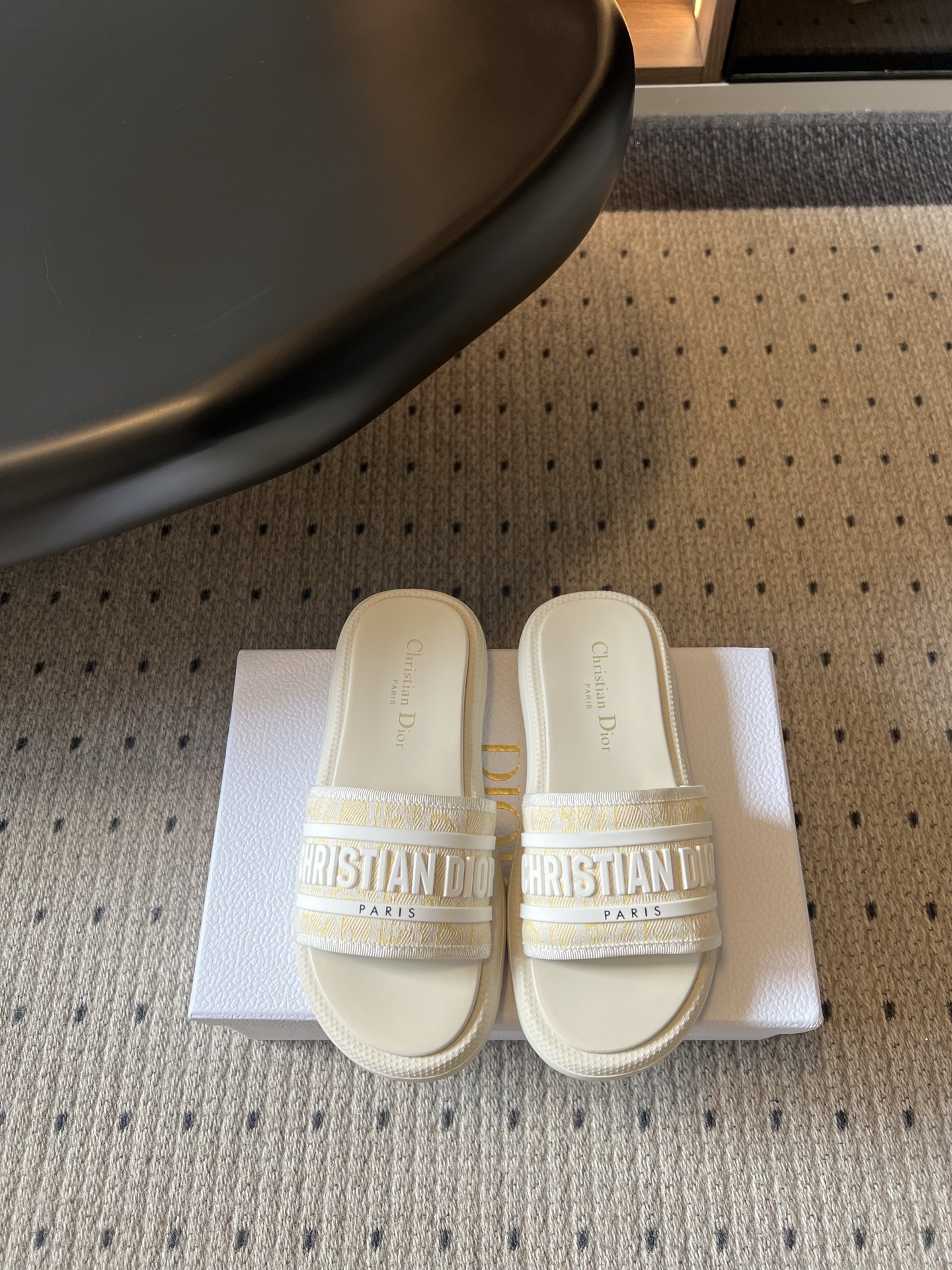 디올 신발 129586 Dior Shoes
