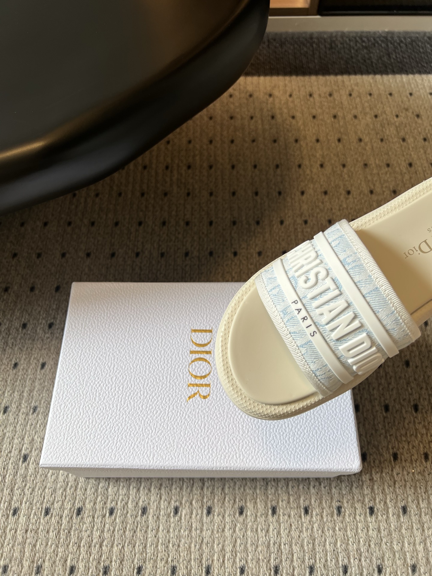 디올 신발 129584 Dior Shoes 썸네일 이미지