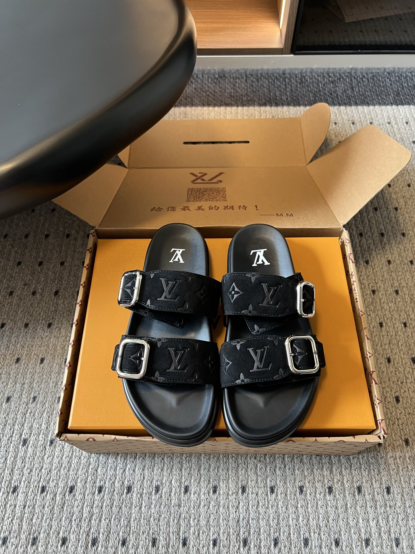 루이비통 신발 129527 Louis Vuitton Shoes
