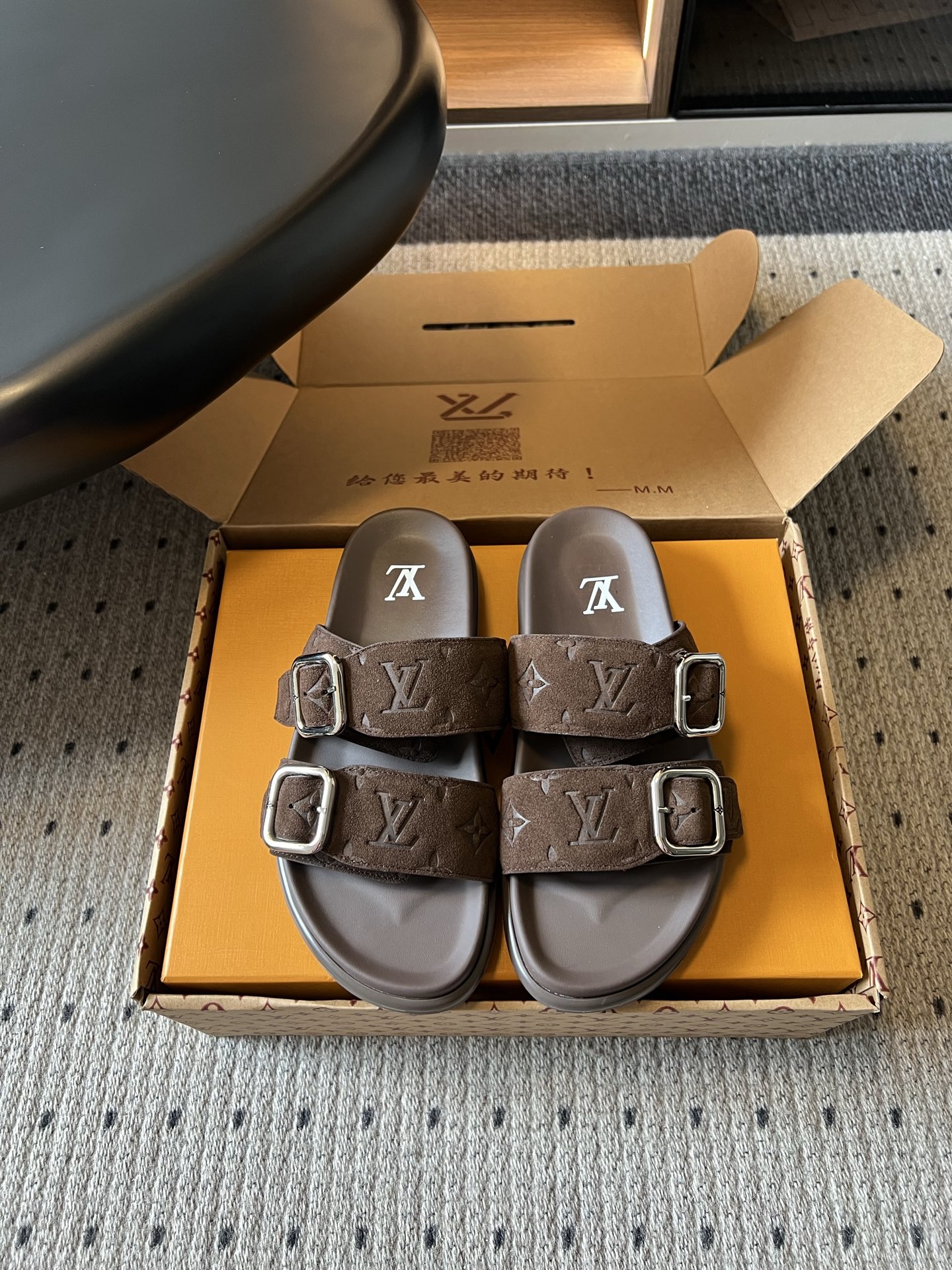 루이비통 신발 129526 Louis Vuitton Shoes