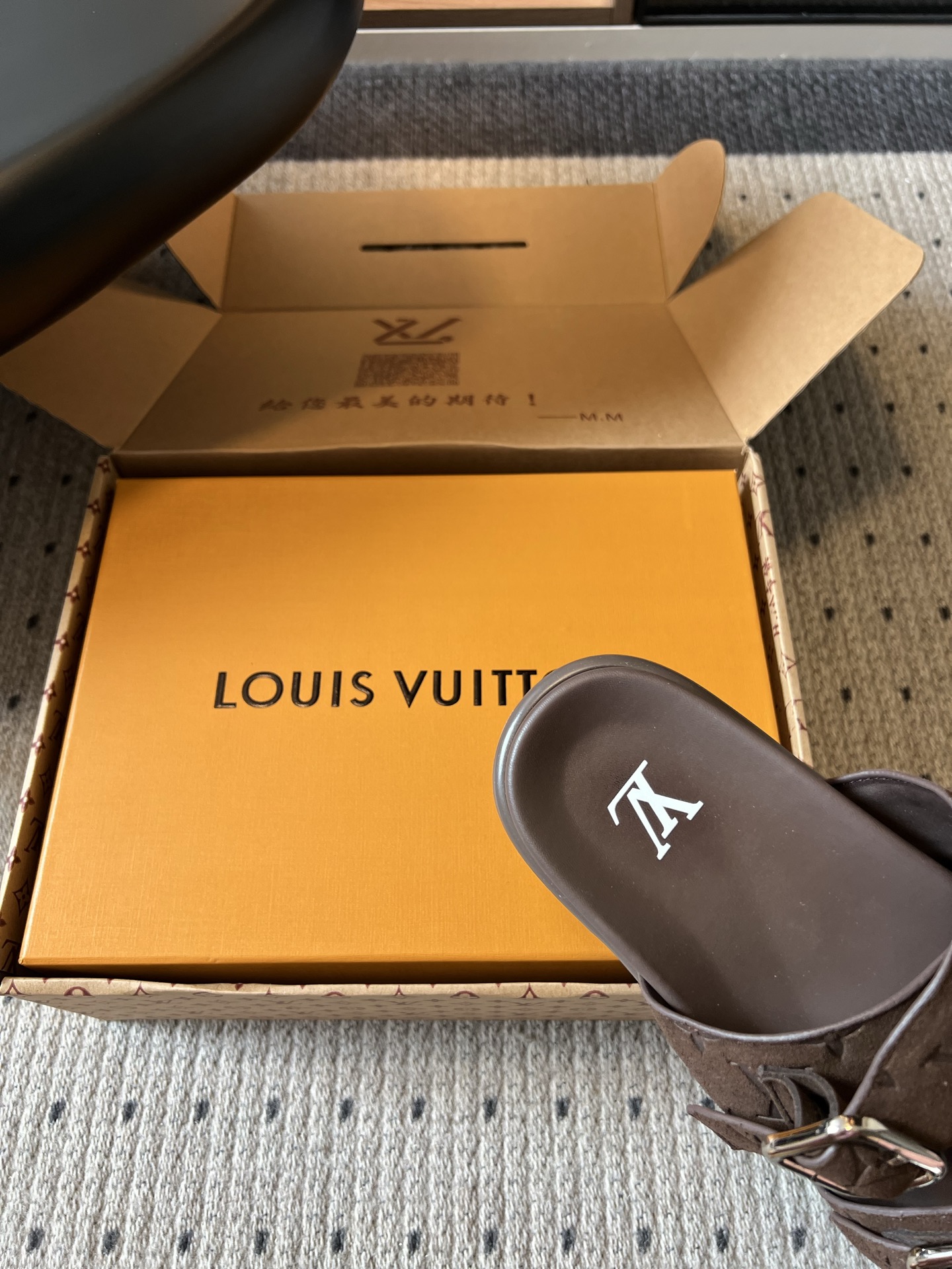 루이비통 신발 129526 Louis Vuitton Shoes 썸네일 이미지