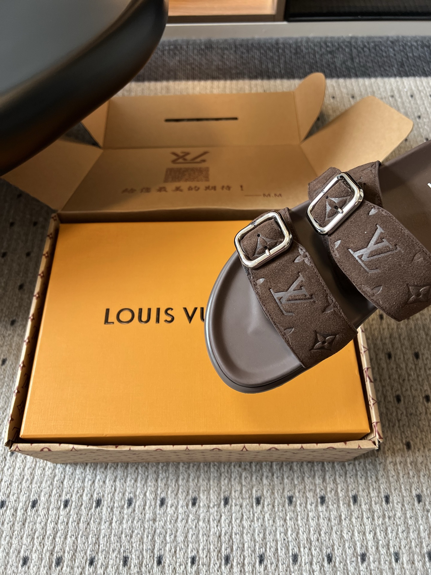 루이비통 신발 129526 Louis Vuitton Shoes 썸네일 이미지