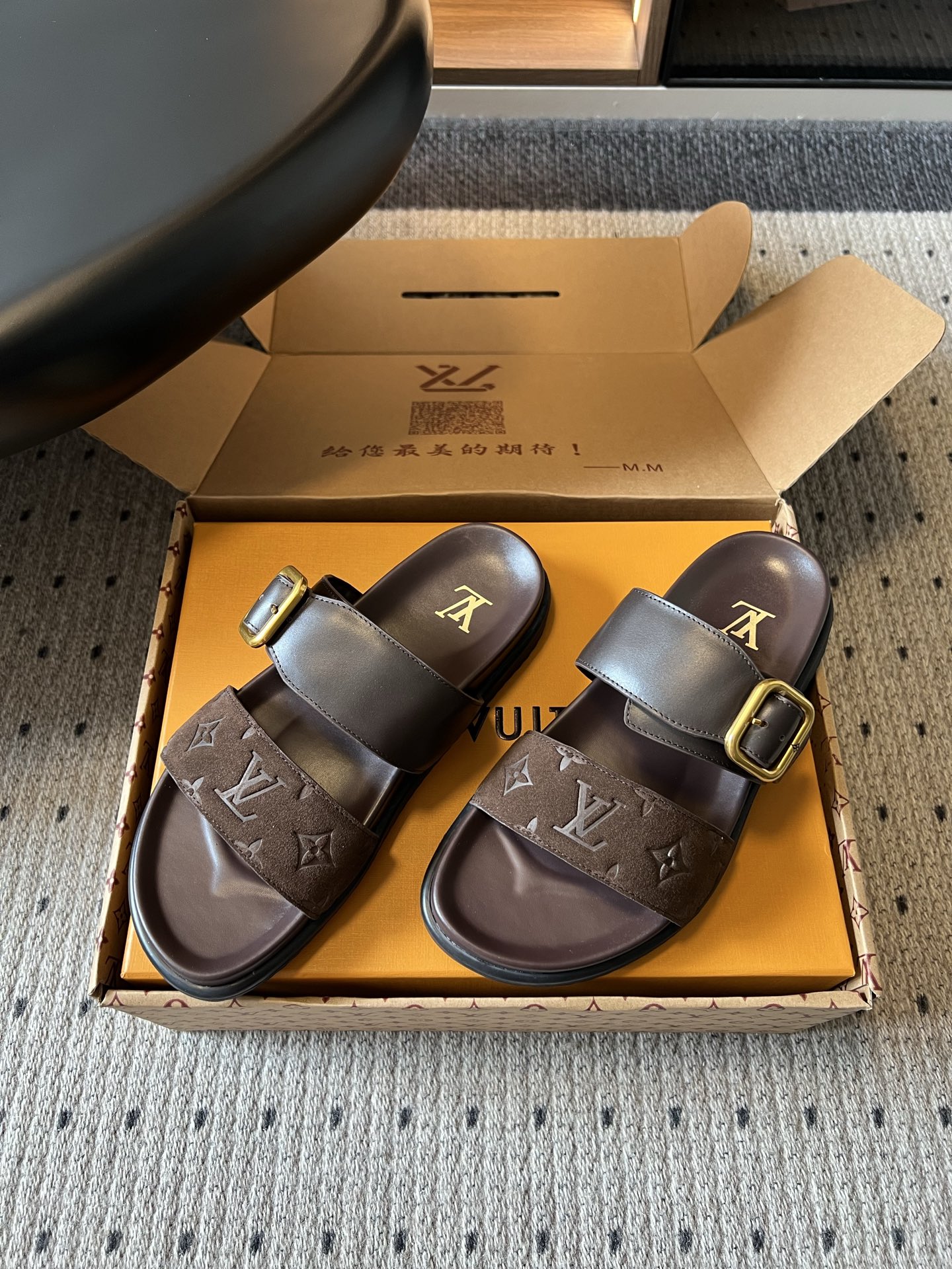 루이비통 신발 129524 Louis Vuitton Shoes 썸네일 이미지