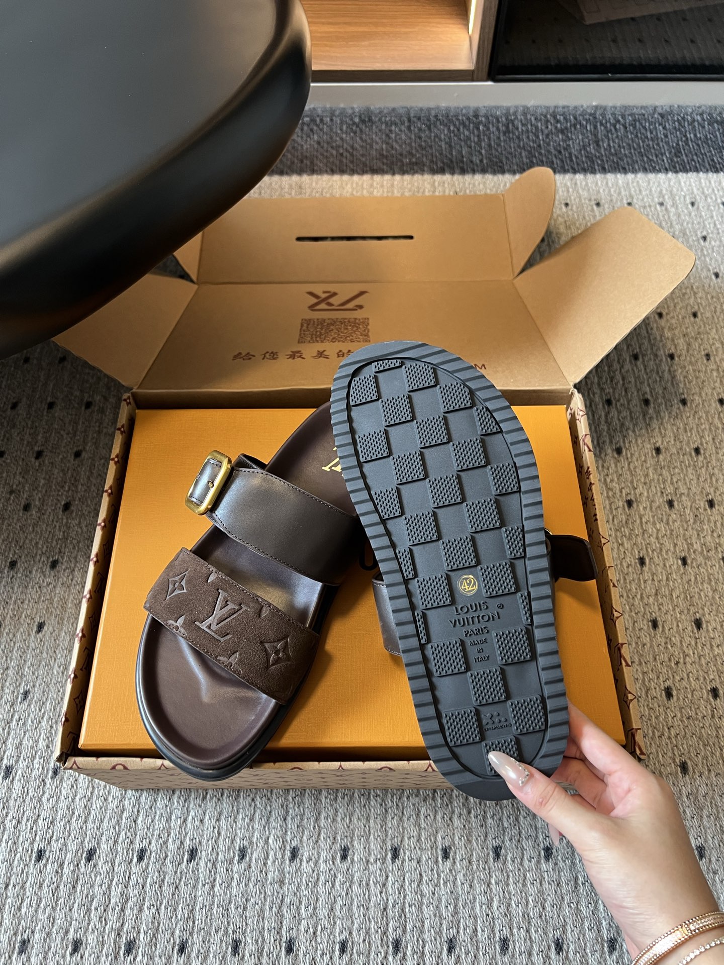 루이비통 신발 129524 Louis Vuitton Shoes 썸네일 이미지