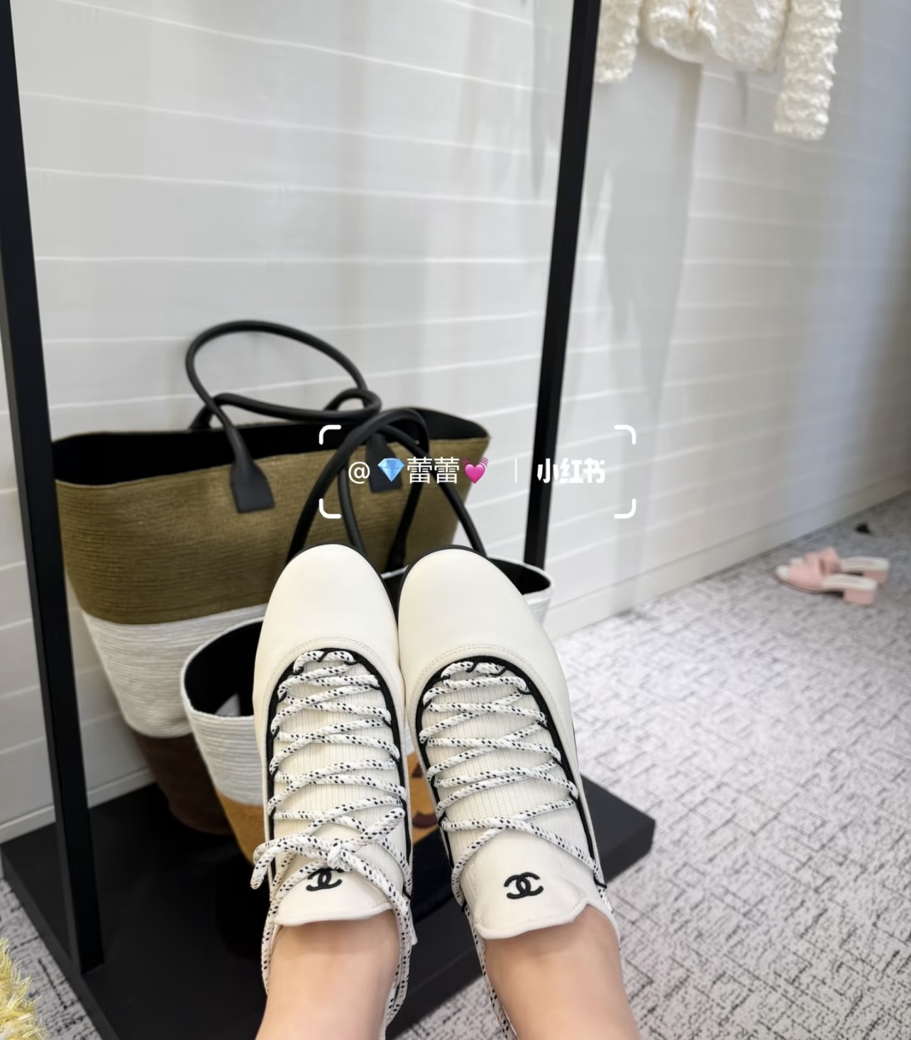 NO:882133,Very comfortable on the feet and very easy to wear~ A must-have item for commuting, shopping, and running, casual shoes/sports shoes, sneakers19860909上脚很舒服 巨好穿～ 通勤 逛街 跑步 必入单品,休闲鞋/运动鞋,sneakers,Women's Shoes