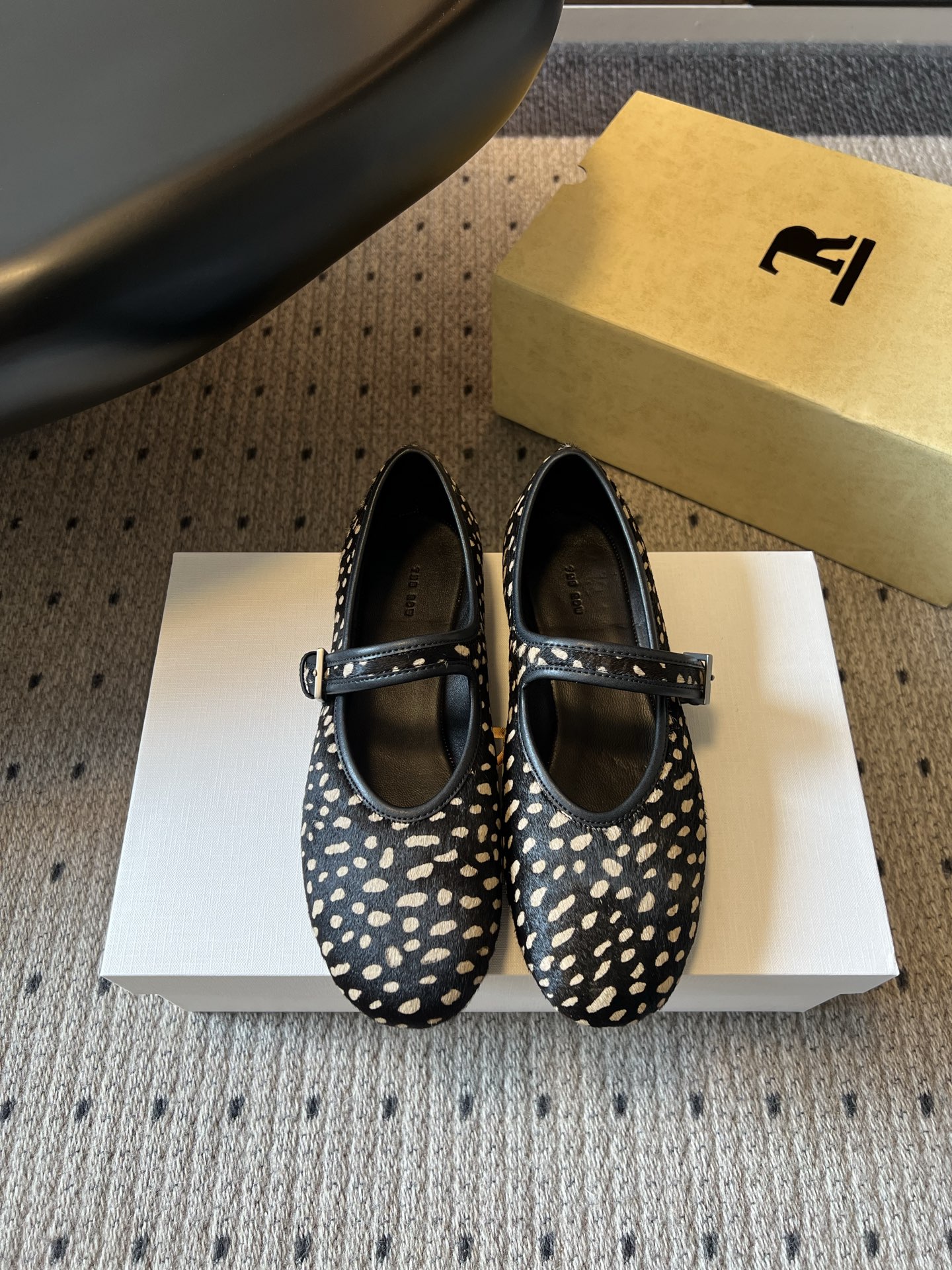 더로우 신발 129204 The Row Shoes