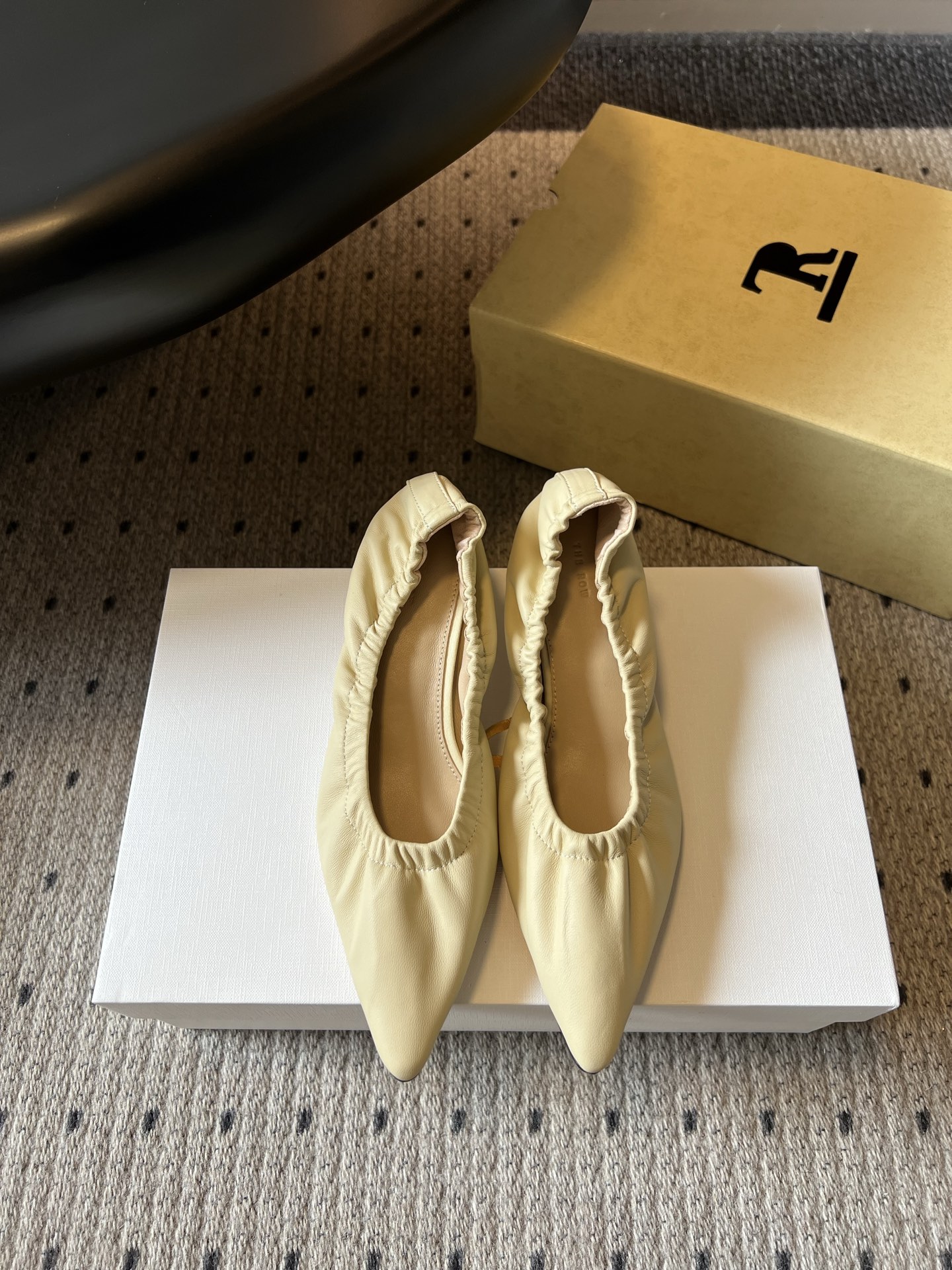 더로우 신발 129199 The Row Shoes