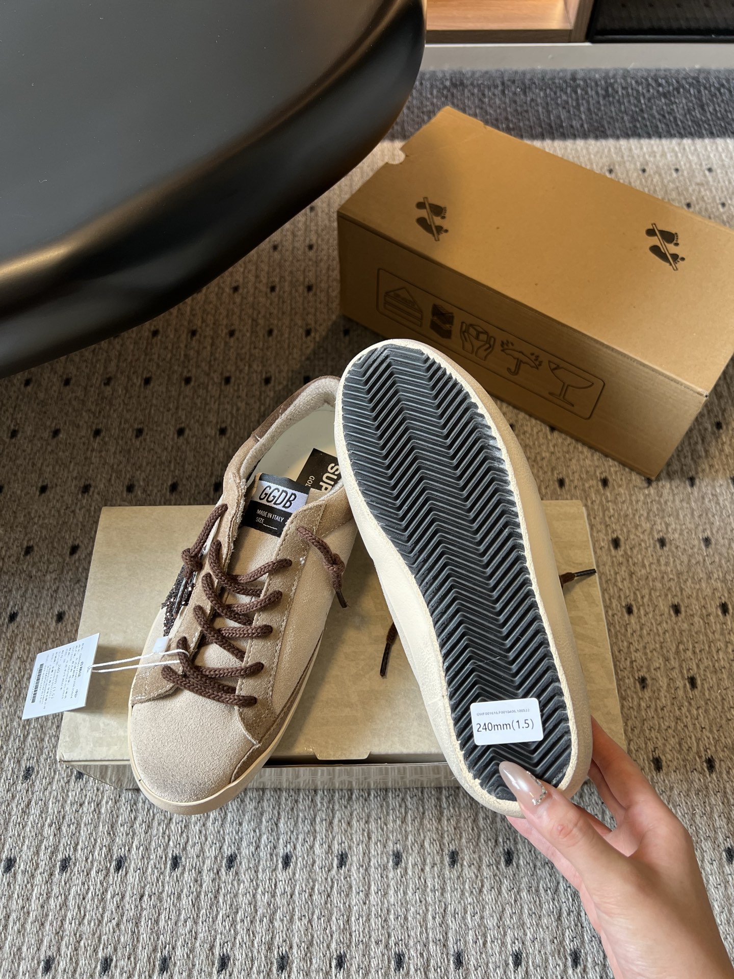 골든구스 신발 129529 Golden Goose Shoes 썸네일 이미지