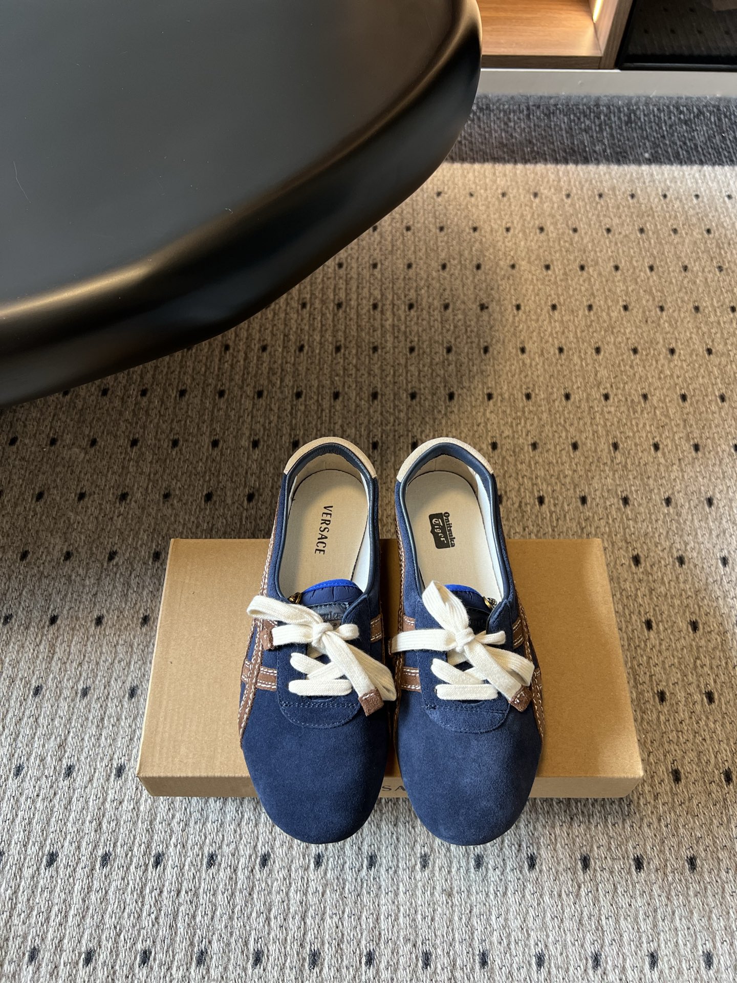 오니츠카타이거 신발 129235 Onitsuka Tiger Shoes