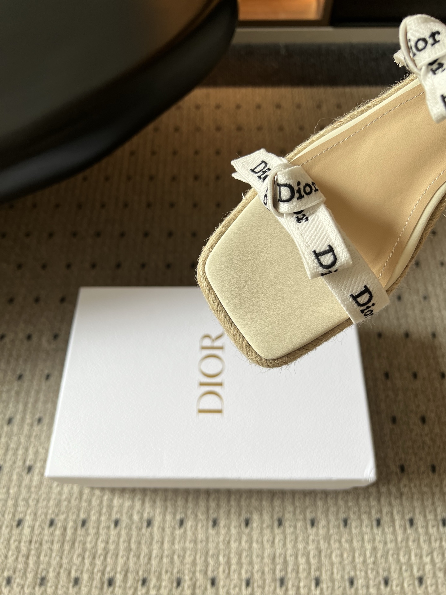 디올 신발 132551 Dior Shoes 썸네일 이미지