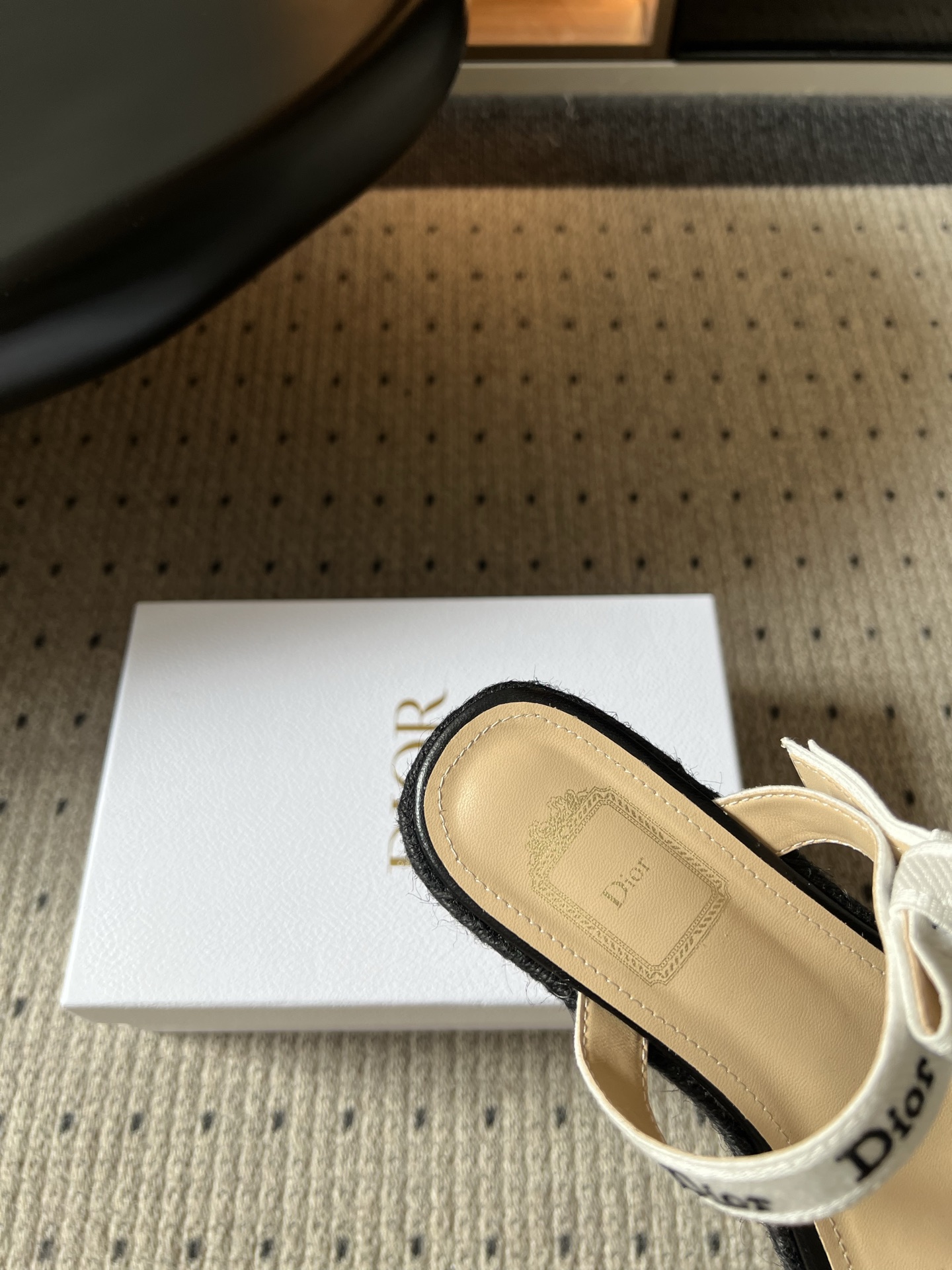 디올 신발 132550 Dior Shoes 썸네일 이미지