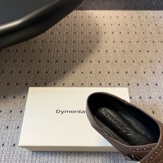 G102@Dymonlatr*26ss夏季新款尖头布洛克扣带单鞋 复古英伦氛围感直接拉满,精致尖头搭配经典布洛克雕花,T G102@Dymonlatr*26ss夏季新款尖头布洛克扣带单鞋 复古英伦氛围感直接拉满,精致尖头搭配经典布洛克雕花,T