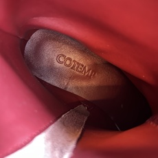 G102😃COTEM* 26ss夏季新款复古纽扣低跟中筒靴 自带浓郁复古贵气格调,流畅靴筒线条搭配一排列圆扣装饰,哑光皮 G102😃COTEM* 26ss夏季新款复古纽扣低跟中筒靴 自带浓郁复古贵气格调,流畅靴筒线条搭配一排列圆扣装饰,哑光皮