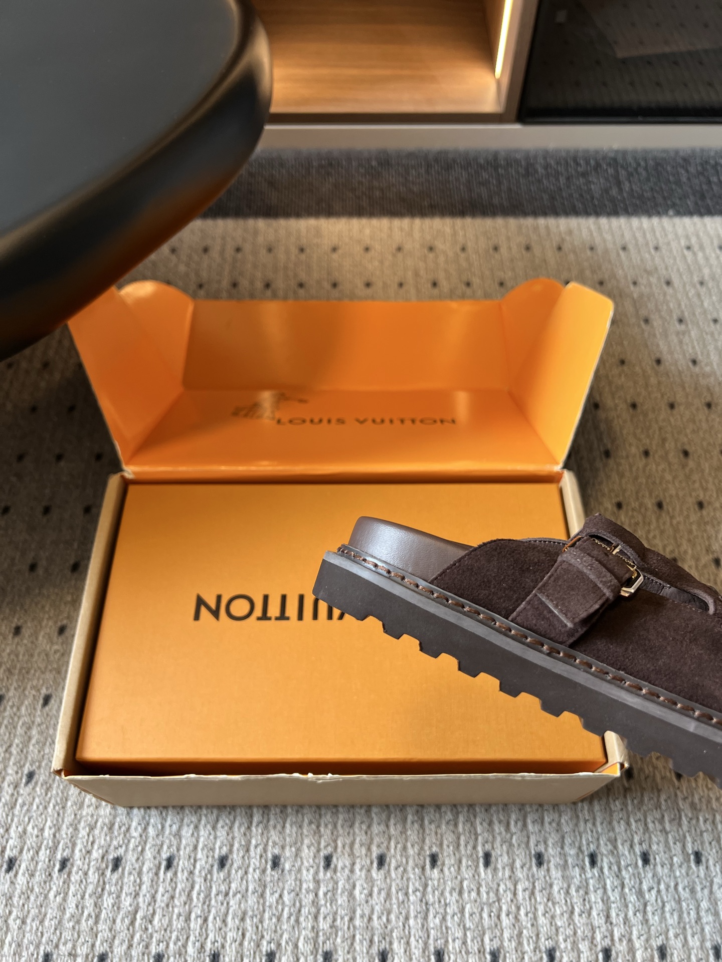 루이비통 신발 143154 Louis Vuitton Sandals 상세 이미지 9