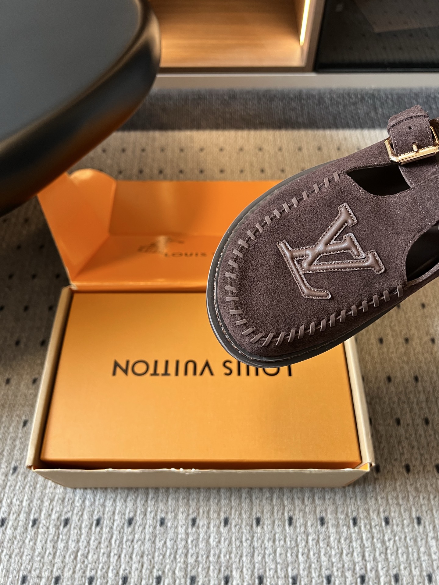 루이비통 신발 143154 Louis Vuitton Sandals 상세 이미지 7